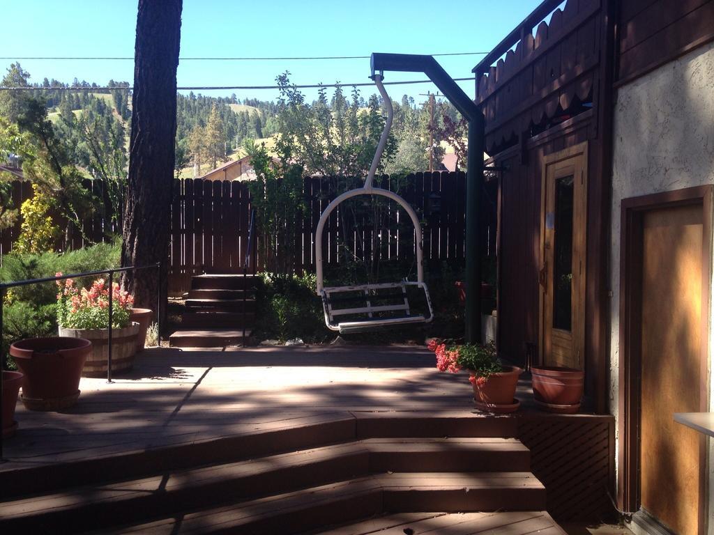Switzerland Haus Bed And Breakfast Inn Big Bear Lake Exterior foto